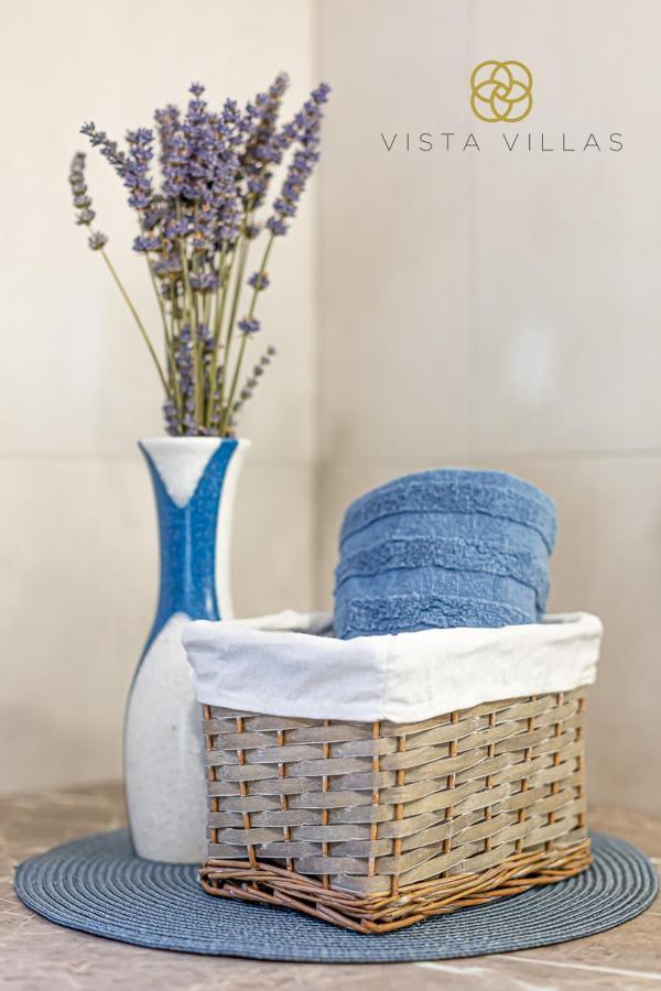 Ražanac Vista Villas - Salty Kisses Apartment Villa S מראה חיצוני תמונה